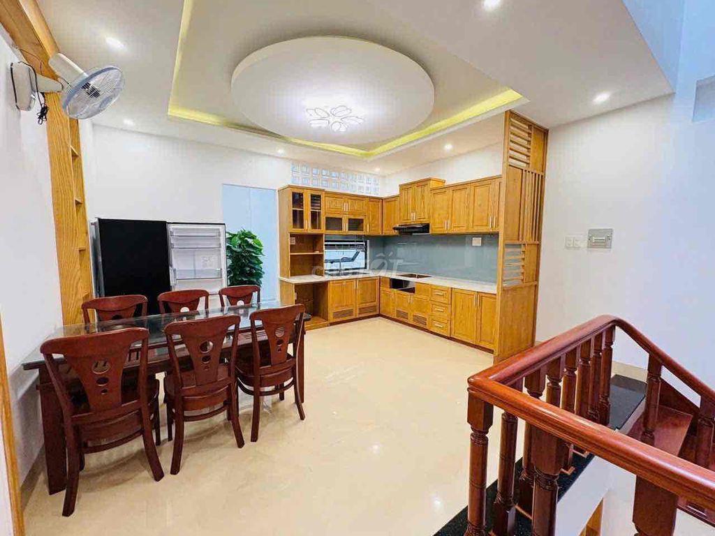 Nhà 4tầng Hẻm 7m Trung Tâm