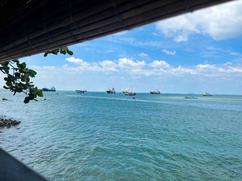 Đất Mặt Tiền Cách Biển 200m