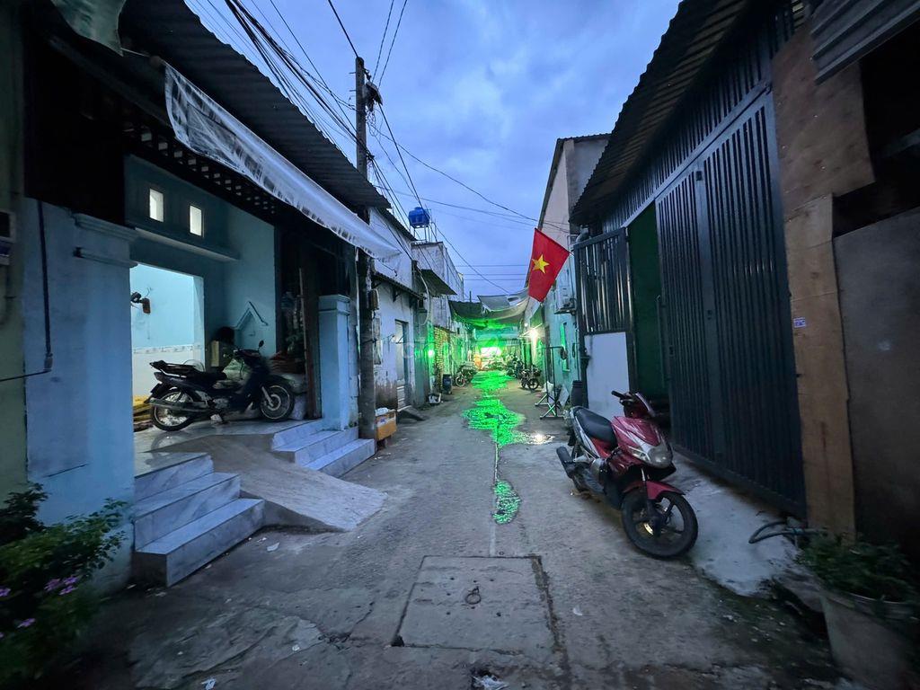 BÁN NHÀ D16/22 VĨNH LỘC B
