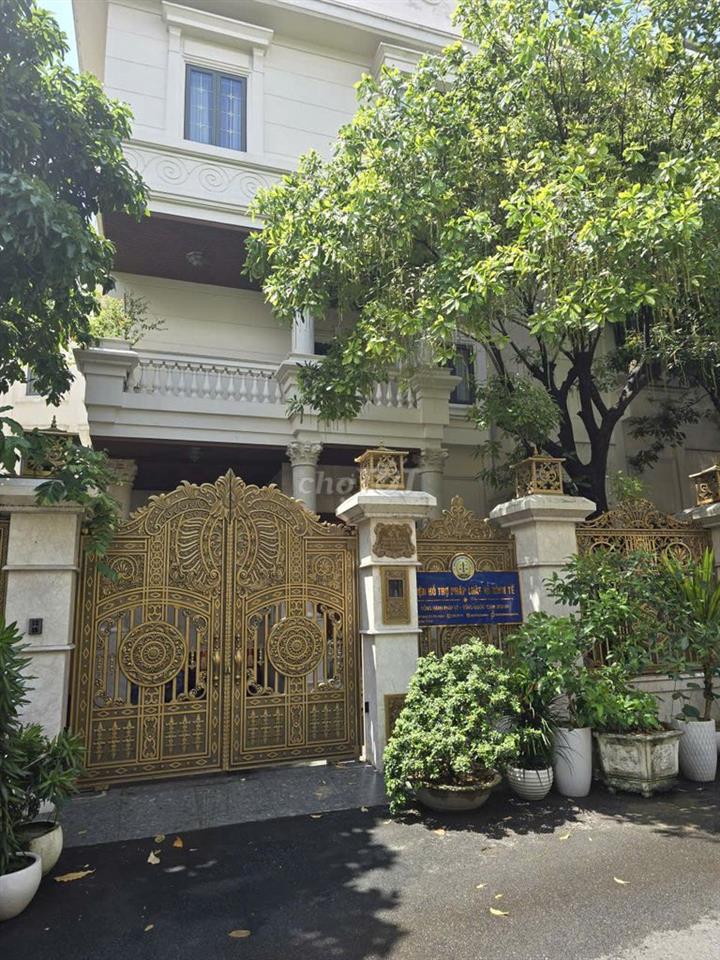 Chính chủ cần bán căn biệt thự đơn lập khu DC Cityland