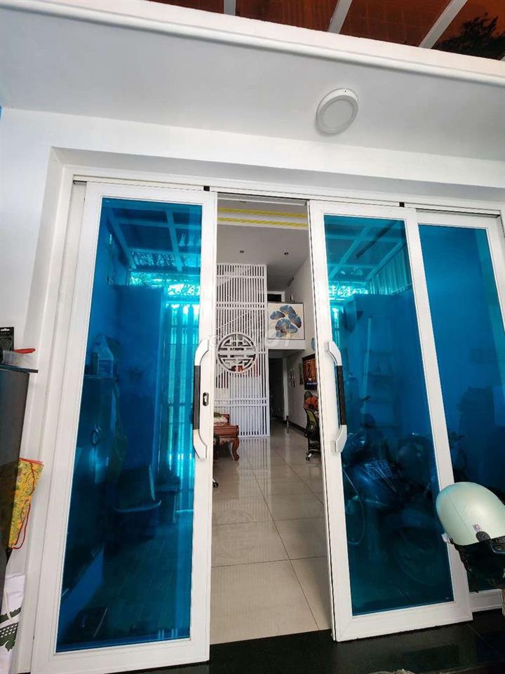 Bán nhà 2 mặt hẻm. Khu an ninh yên tĩnh