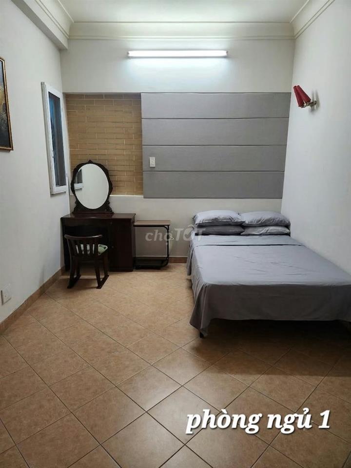 Cho thuê nhà riêng chính chủ, 2 mặt tiền, hẻm xe hơi