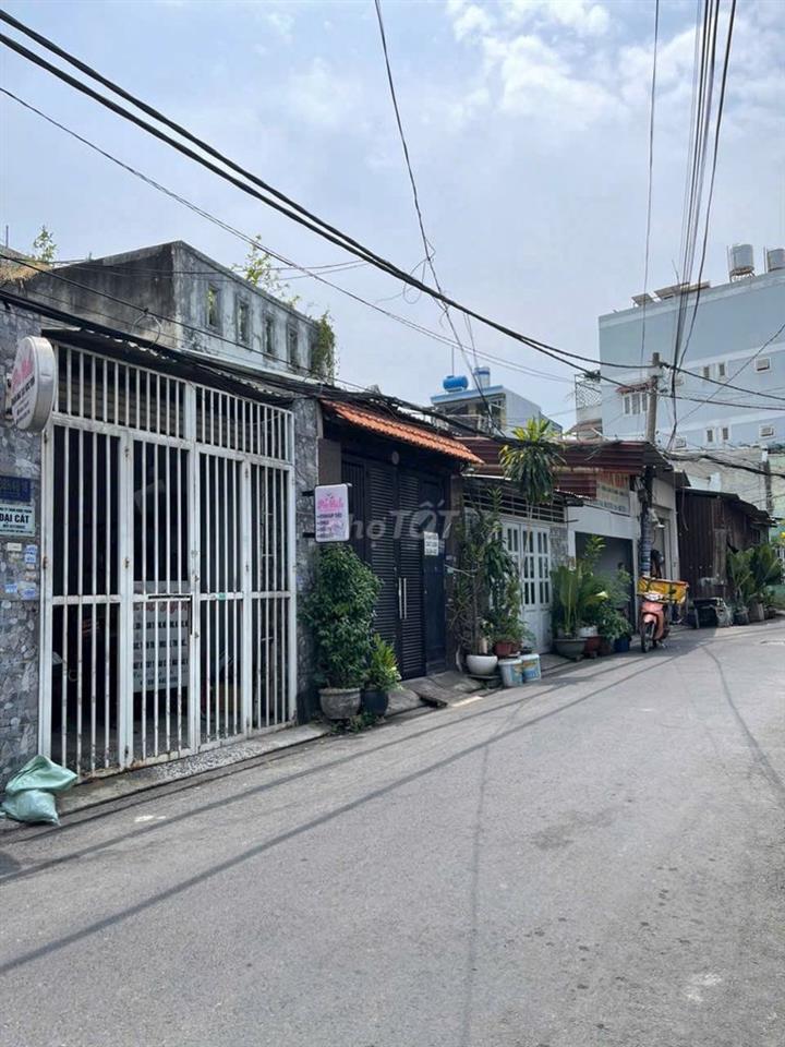 Cho Thuê Nhà Mặt Tiền Kinh Doanh Hoặc Ở Gần Chợ Thiết