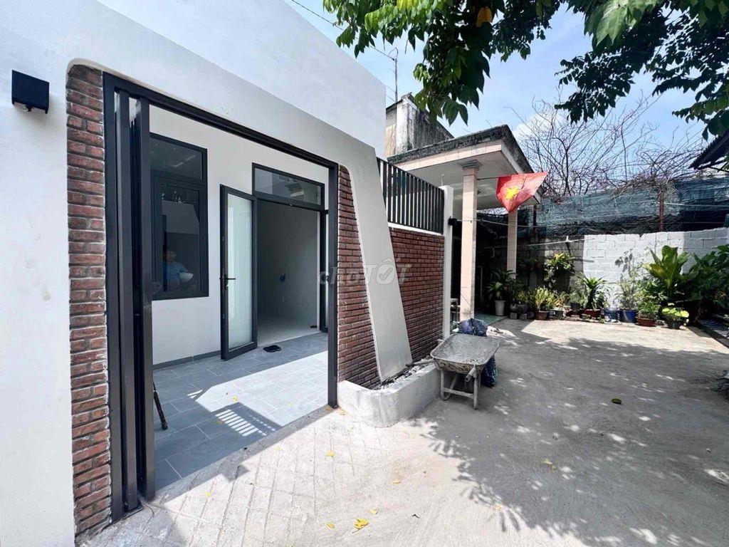 NHÀ NGAY LÊ VĂN VIỆT - 81M2 NGANG 5.6M - FULL THỔ CƯ - CÁCH VINCOM 5 P