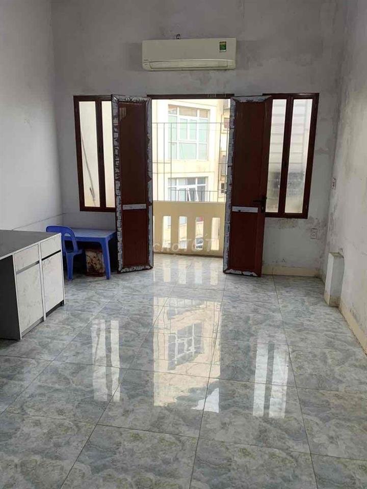 Nhà trọ sinh viên , gia đình giá rẻ