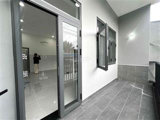 2pn 1pk ban công, tách bếp, tại TTN Q12 giá rẻ ở đc 4ng