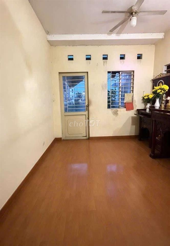 Bán Nhà phố 3 Lầu 80m2 14tỷ, Nguyễn Minh Hoàng-K300, P.12, Tân Bình 