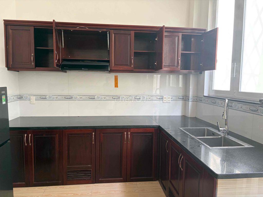 CHDV FULL NỘI THẤT/ 2 WC/ BẾP RỘNG PHÙ HỢP GIA ĐÌNH.