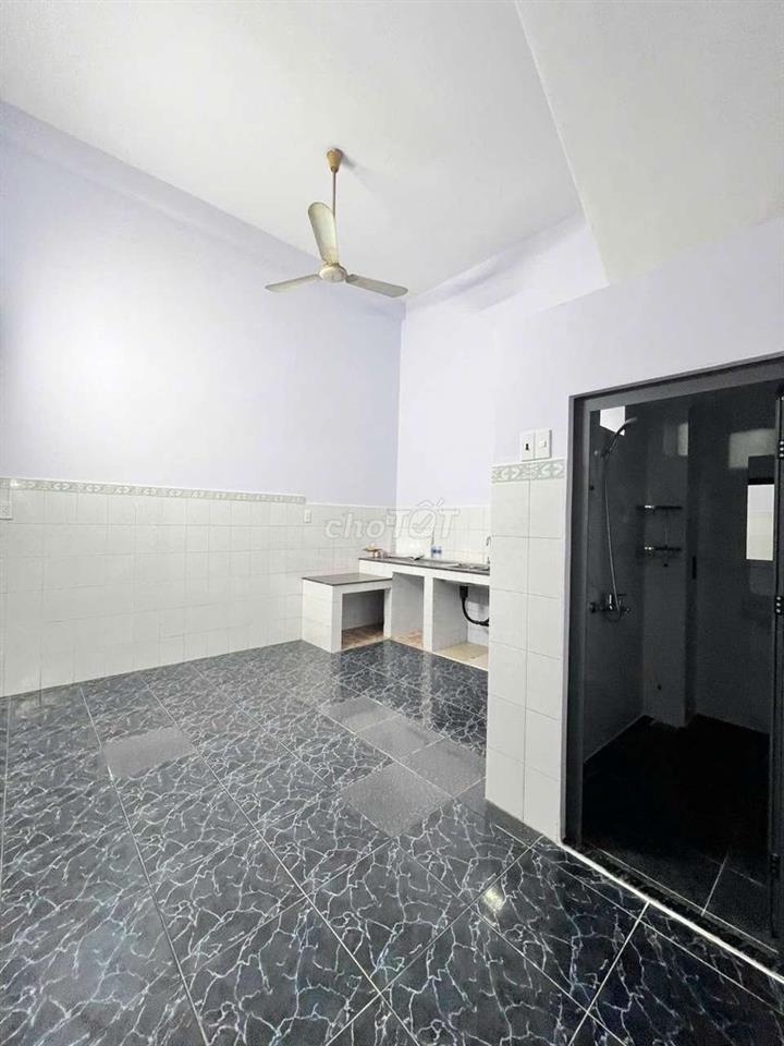 Hẻm Rộng Tầng dưới Suốt rộng |4x16|-3pn 