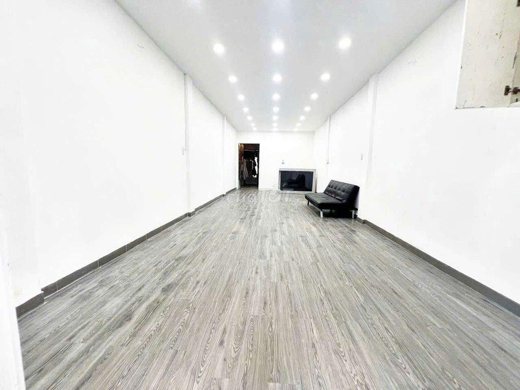 Nhà Hẻm 4.5m - 4pn- Rộng 4x18 Kinh doanh Ở Trần Hữu Trang