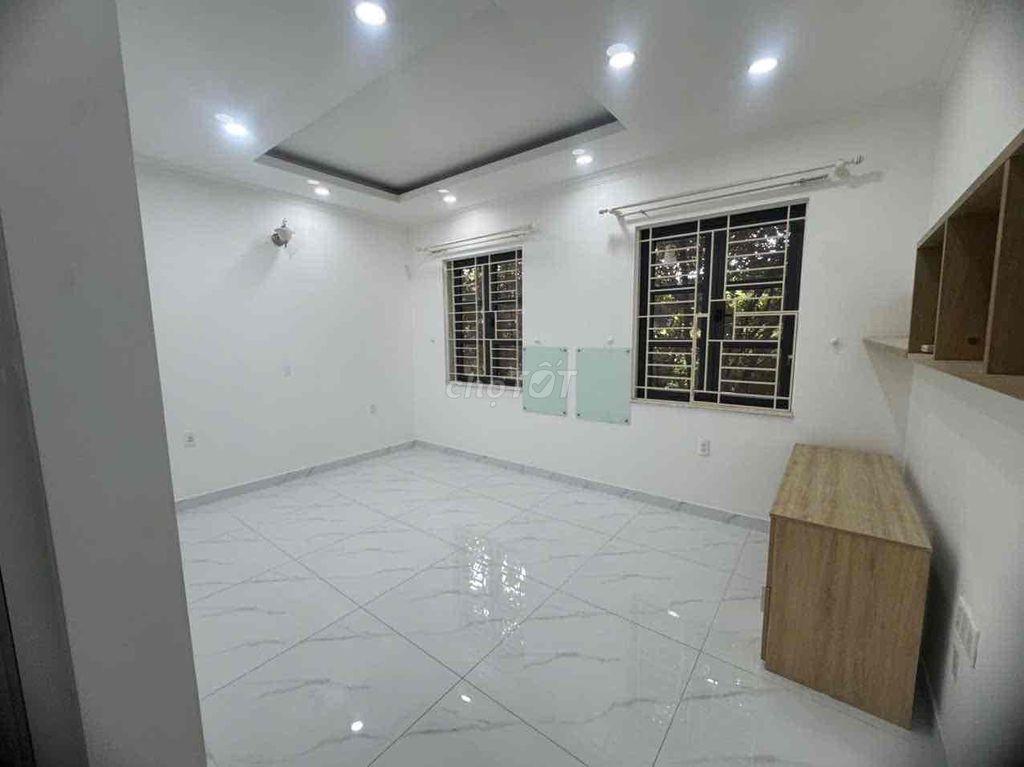 Cho Thuê Văn Phòng ( lầu 1 )