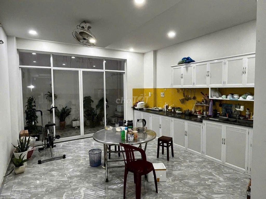 Cho thuê 2PN 7,5tr full nội thất
