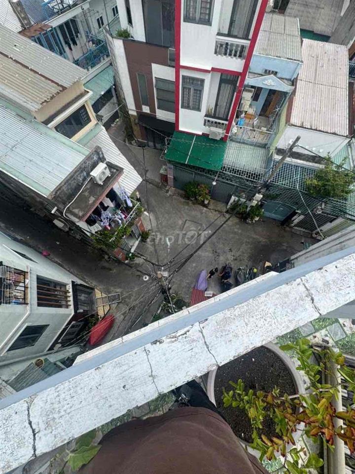 Nhà Bùi Đình Tuý Trước Nhà 8m