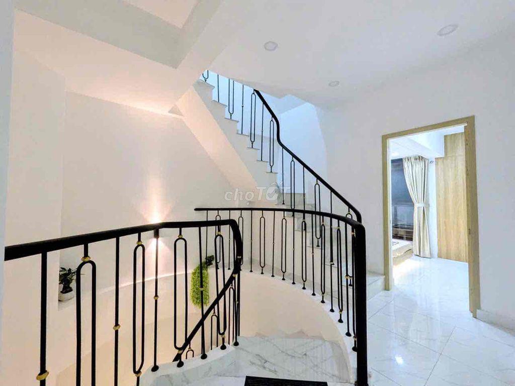 Nhà Ngô Đức Kế 10phòng