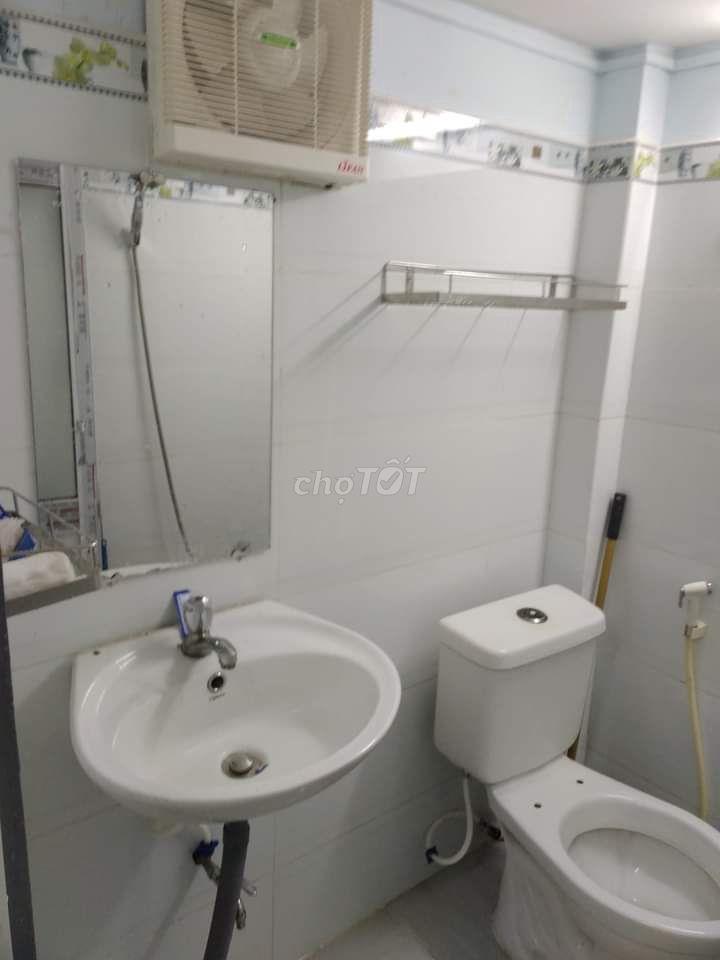 Nhà Nguyên Căn Full Nội Thất gần Công viên Gia Định, Sân bay TSN