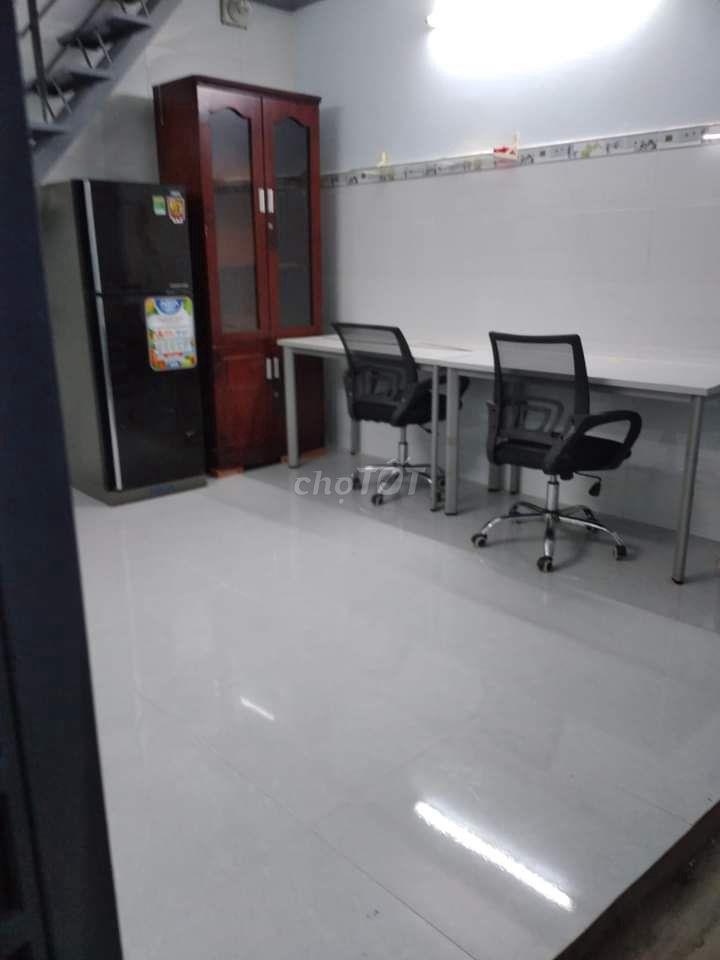 Nhà Nguyên Căn Full Nội Thất gần Công viên Gia Định, Sân bay TSN