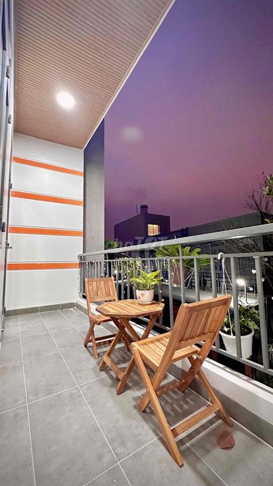 Chuyển công tác cần bán Nhà Quận 9 - Cách Q1 15km - Liền kề VinHome