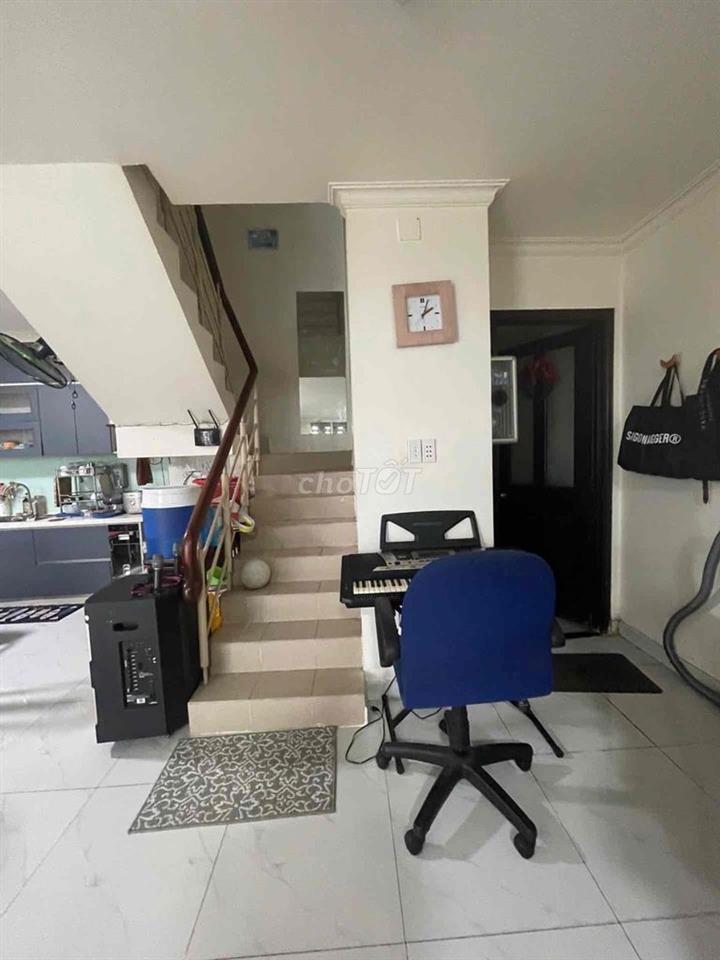 Cơ hội hiếm : Bán Shophouse 2 tầng tại Xã Bình Hưng, TP. Hồ Chí Minh
