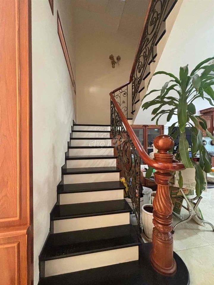 Bán nhà mặt tiền KDC GIA HOÀ - Phong Phú , Bình Chánh 100m vuông