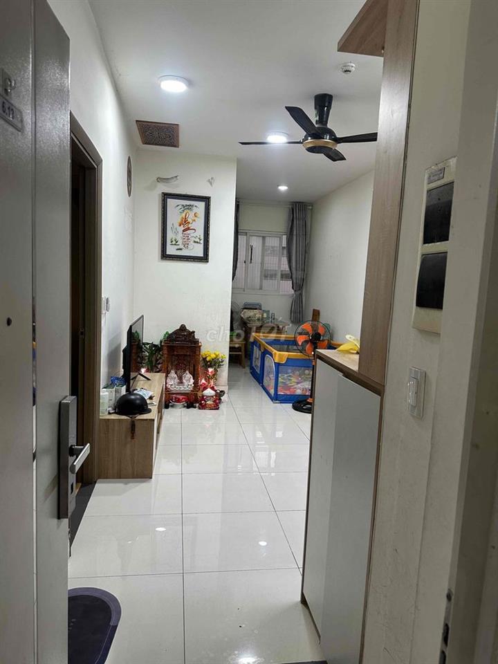 chung cư green tow  2 phòng ngủ cần pass lại cuối tháng 10 nhận phòng