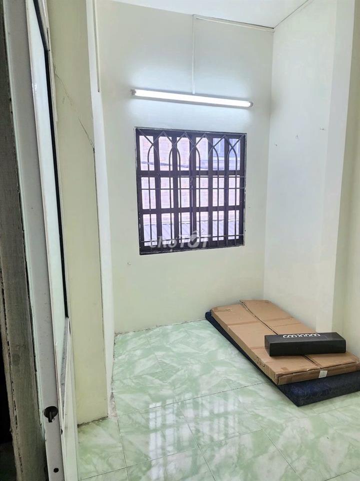 Cho thuê phòng HSSV giá rẻ ( Quận Bình Thạnh cũ)