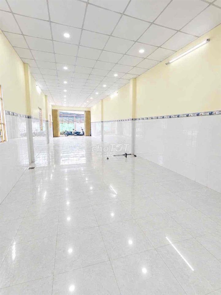 NHÀ MẶT TIỀN KDC 30 CÁCH NGUYỄN VĂN LINH 50m ĐỐI DIỆN SIÊU THỊ MEG