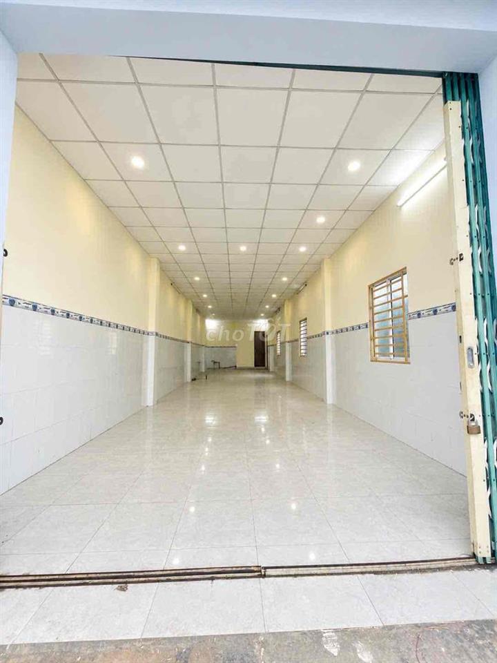 NHÀ MẶT TIỀN KDC 30 CÁCH NGUYỄN VĂN LINH 50m ĐỐI DIỆN SIÊU THỊ MEG