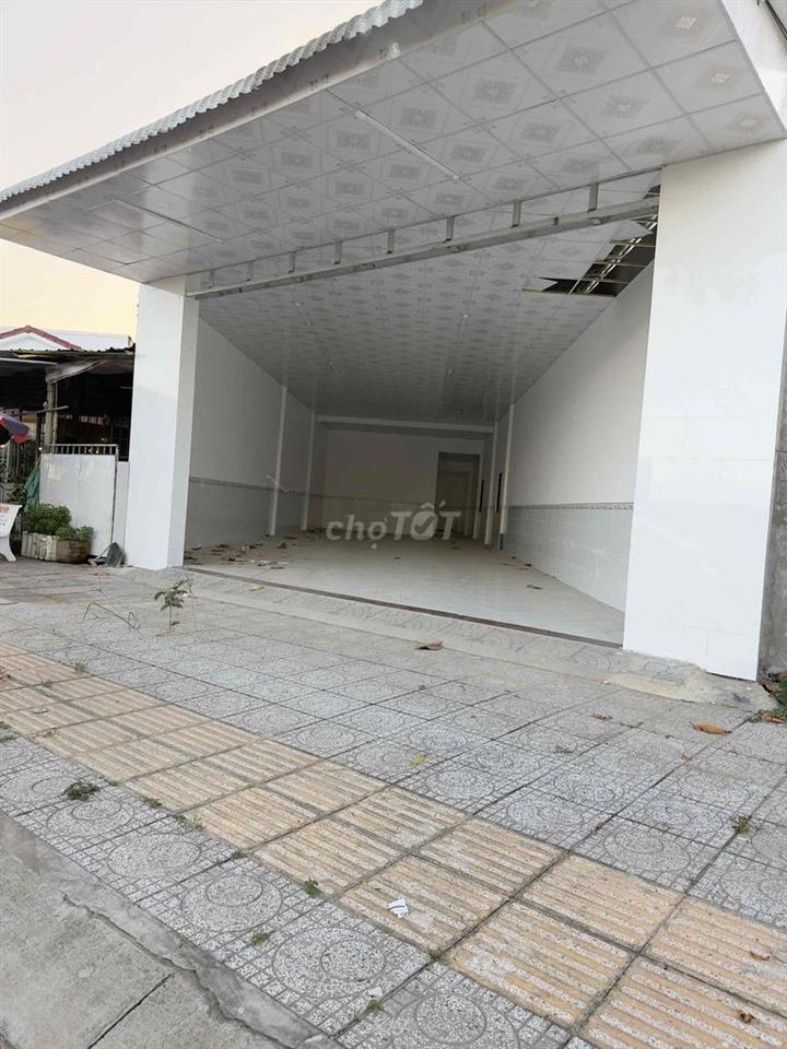 Cho Thuê Mặt Bằng Rộng KDC Hồng Phát 182m2