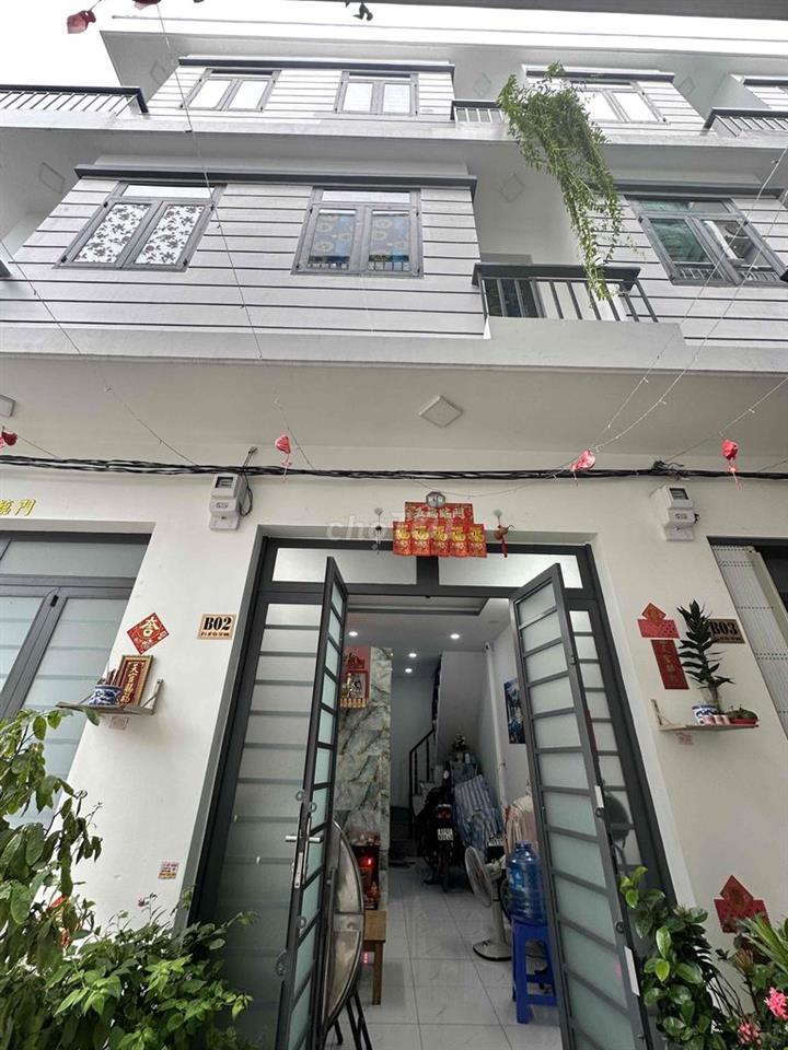 Ấp 5 mỹ yên sát chợ bình chánh mấy phút