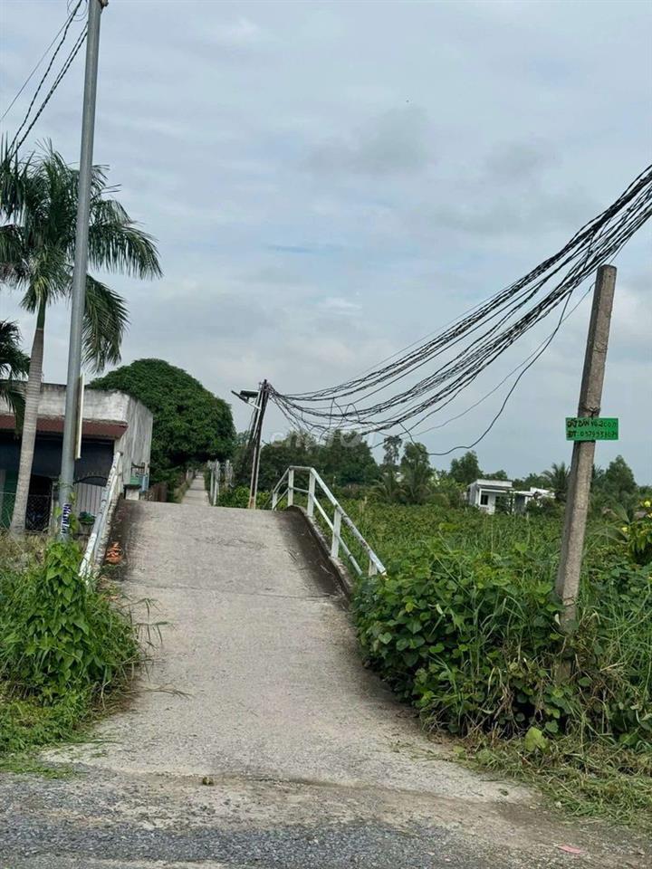 Đất thổ cư giá rẻ - 329 triệu cách đường 816 400m