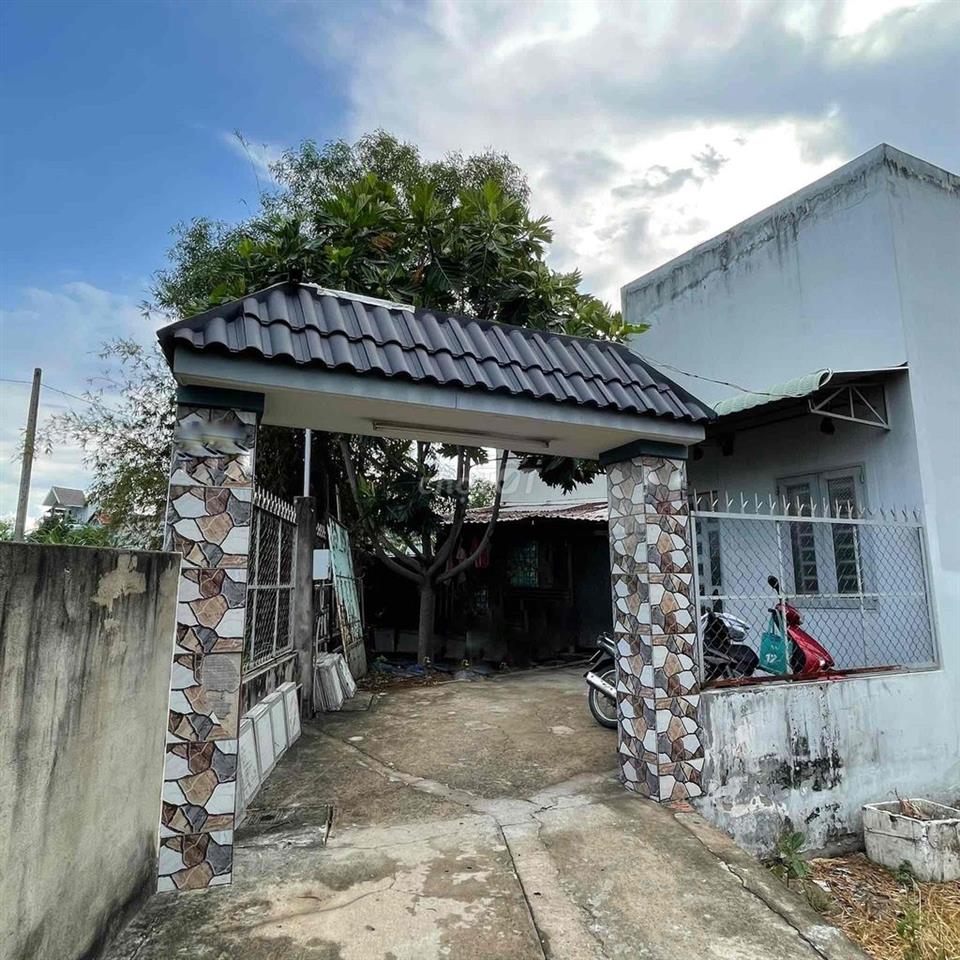 CHÍNH CHỦ BÁN ĐẤT THỔ CƯ CÓ NHÀ 319,5m² - SHR