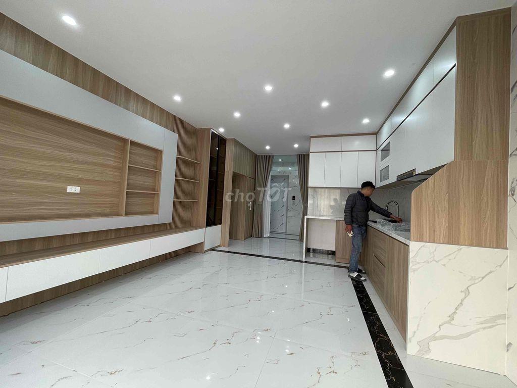 BÁN NHÀ PHÂN LÔ - BẾN XE NƯỚC NGẦM - 7 TẦNG THANG MÁY - 2 THOÁNG