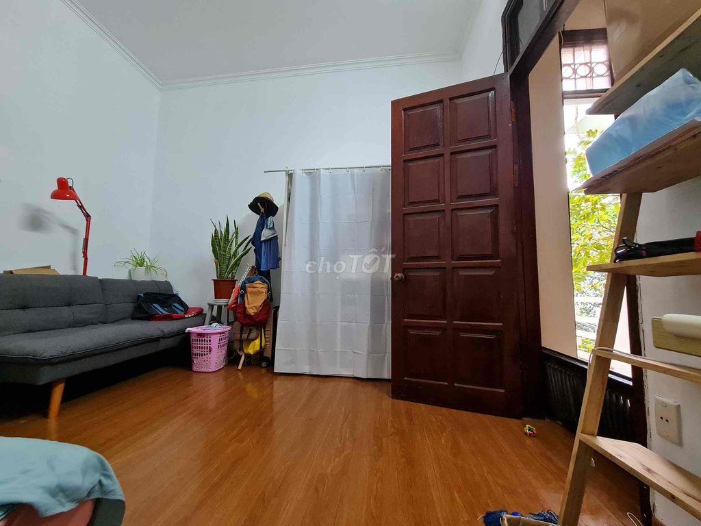 Khu vực Kim Mã, Giảng Võ, Núi Trúc, Đội Cấn]  Cho thuê nguyên tầng 2 t