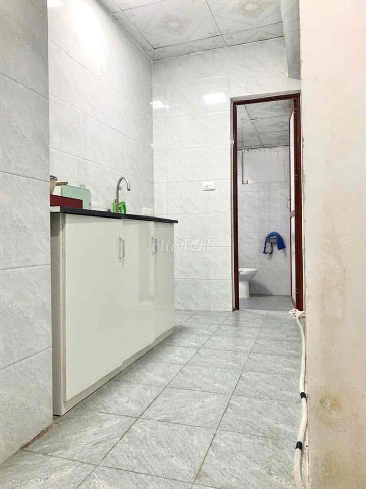 Cho Thuê Vp,nhà ở tầng 1 TT Nguyễn Công Trứ