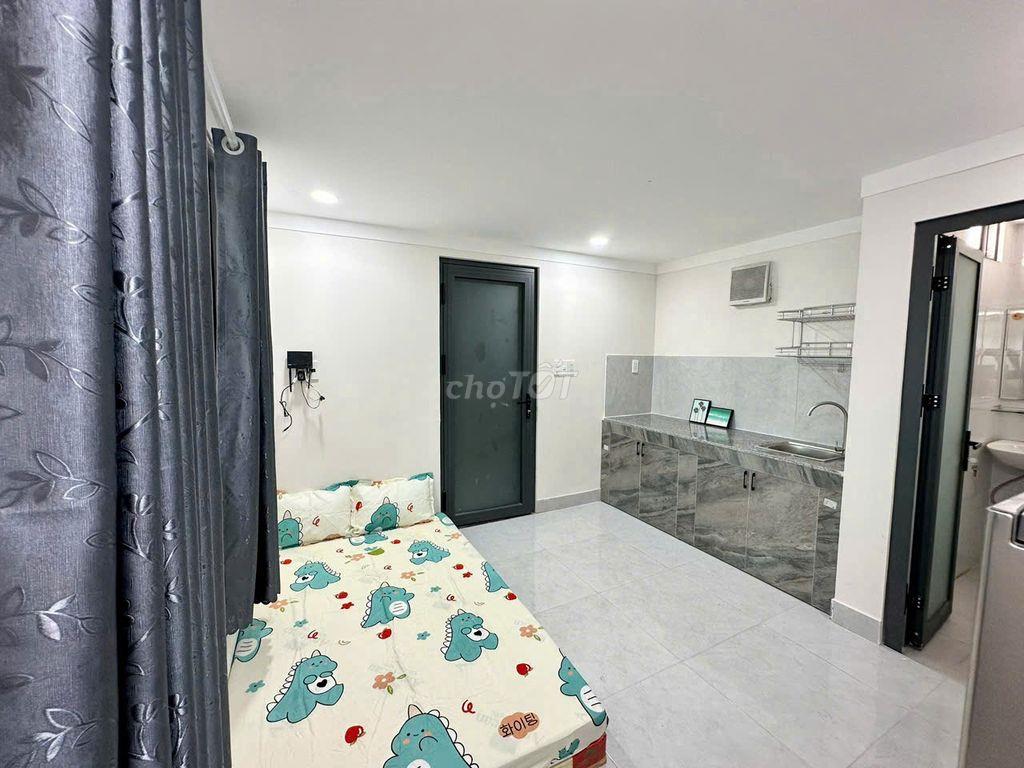 Studio cửa sổ full nội thất Trần hữu Trang Chính Chủ cho Thuê 