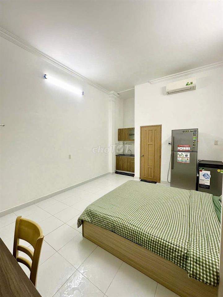 Chính chủ cho thuê Căn hộ studio full nội thất nguyễn văn thương 