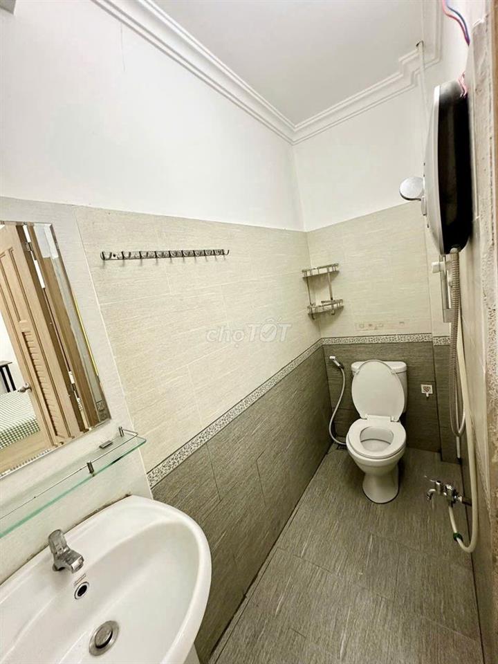 Chính chủ cho thuê Căn hộ studio full nội thất nguyễn văn thương 