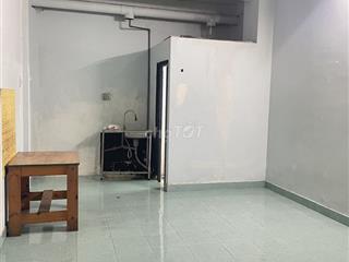 Cho thuê phòng trọ gần Etown Cộng Hoà