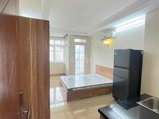 cần cho thuê phòng full nội thất