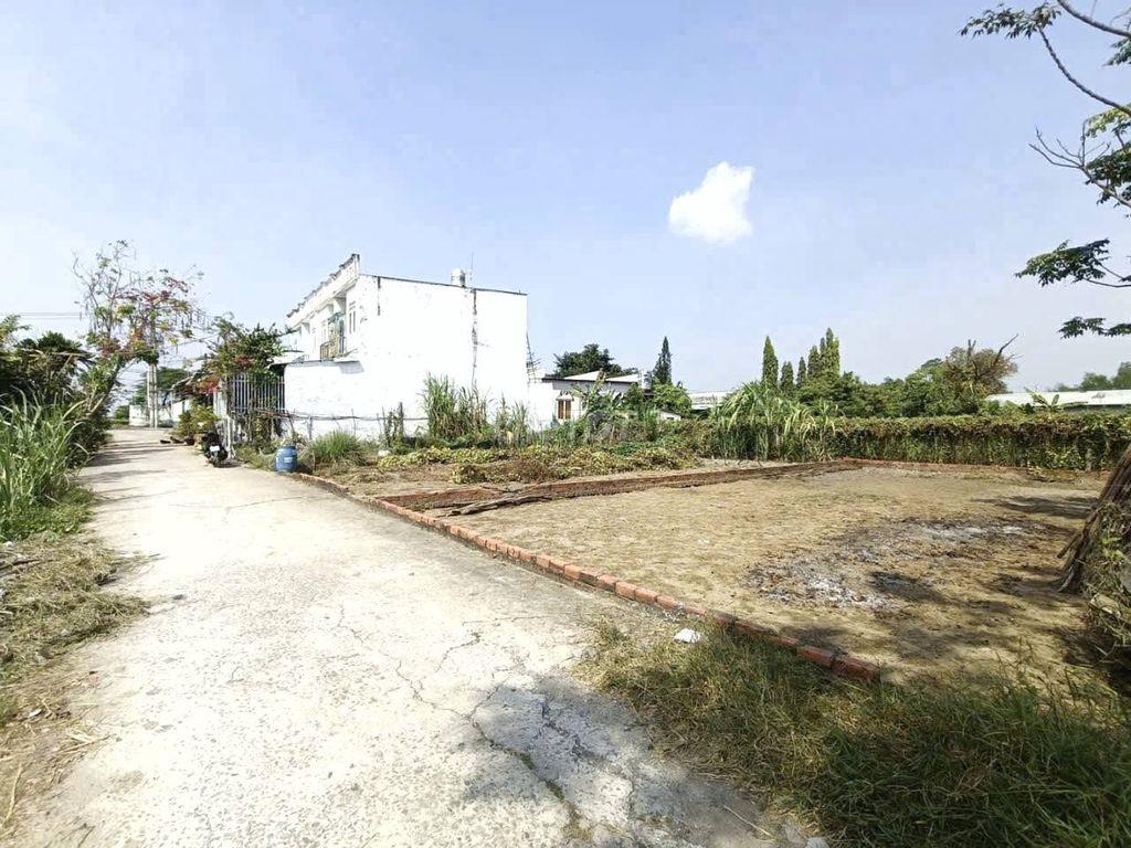 BÁN ĐẤT 1/ NGUYỄN THỊ LẮNG,CỦ CHI–GẦN KDC TÂN PHÚ TRUNG-137,3M2-415TR