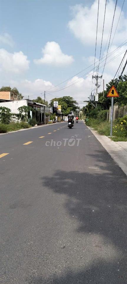 CHỈ 586TR–ĐẤT GẦN VINHOMES–MT Đ.CÂY DA,TÂN PHÚ TRUNG,CỦ CHI–175M2–SHR