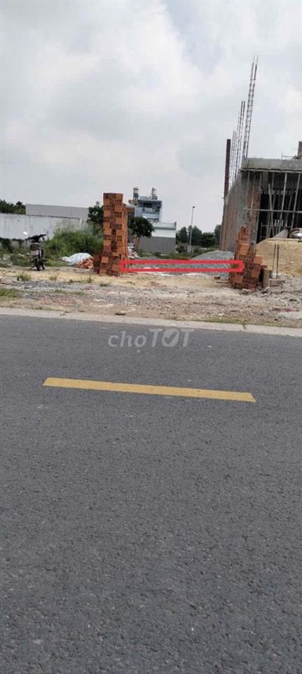 CHỈ 586TR–ĐẤT GẦN VINHOMES–MT Đ.CÂY DA,TÂN PHÚ TRUNG,CỦ CHI–175M2–SHR