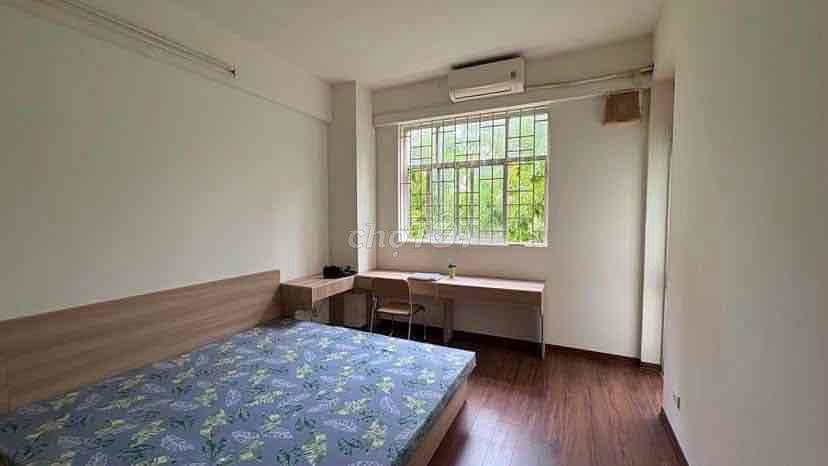 2PN | Cửa sổ thoáng gần trung tâm