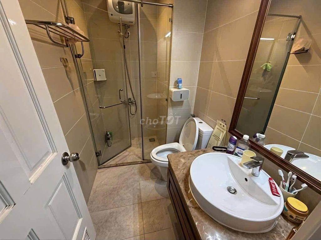 Cho thuê C/c Phúc Yên 3, nội thất cao cấp, 2PN Giá 9.5 tr/th