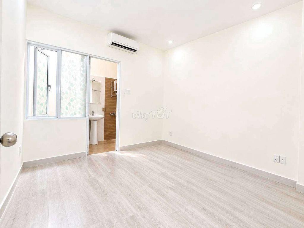 Nhà mặt tiền Tô Hiến Thành, DT 4*13, trệ lầu, giá 36tr