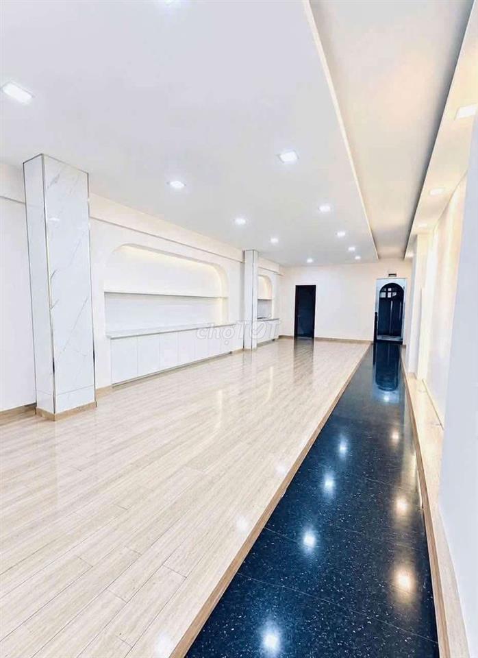 Nhà mặt tiền Tô Hiến Thành, DT 4*13, trệ lầu, giá 36tr