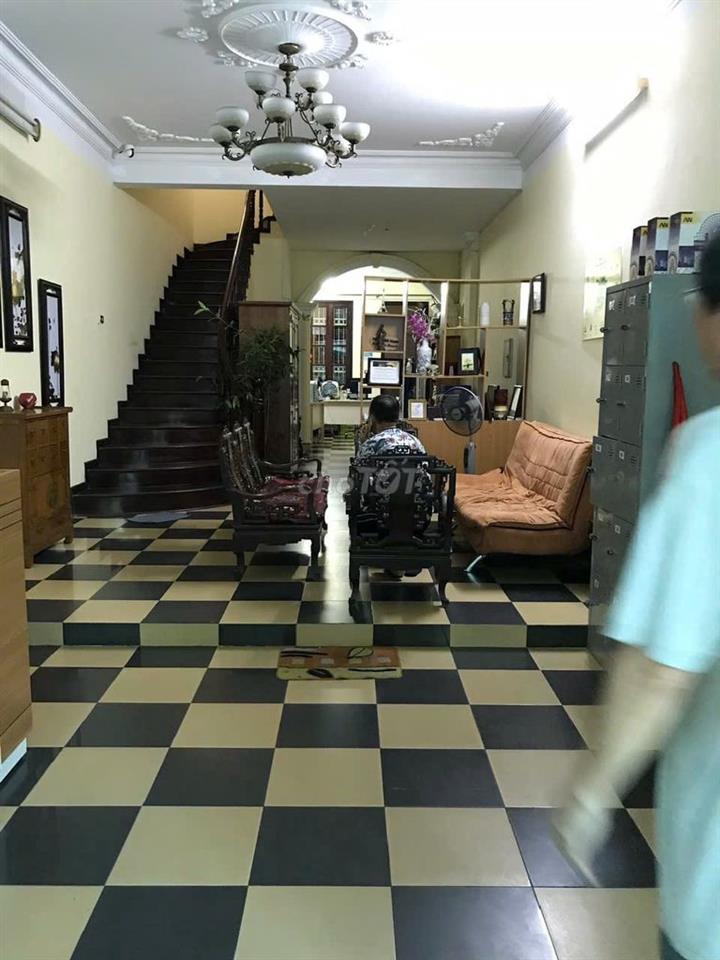 Chính chủ cho thuê MT 92m2 4 tầng khu đô thị Định Công