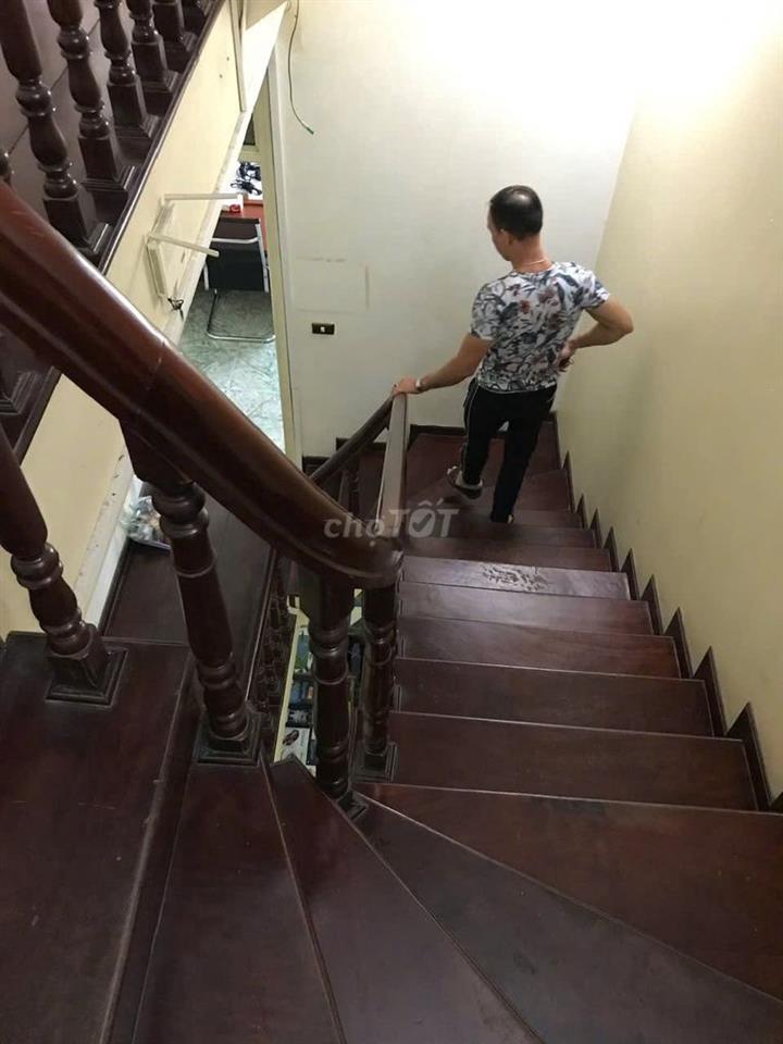 Chính chủ cho thuê MT 92m2 4 tầng khu đô thị Định Công