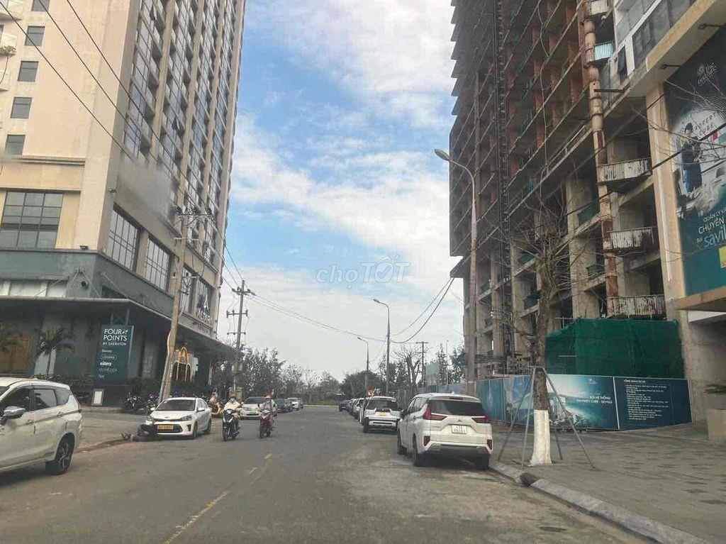 Đất mặt tiền biển