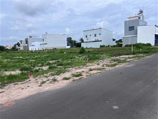 Bán Đất 188m2 Đ. Liêu Bình Hương, Tân Thông Hội, SHR, Giá 700 triệu.